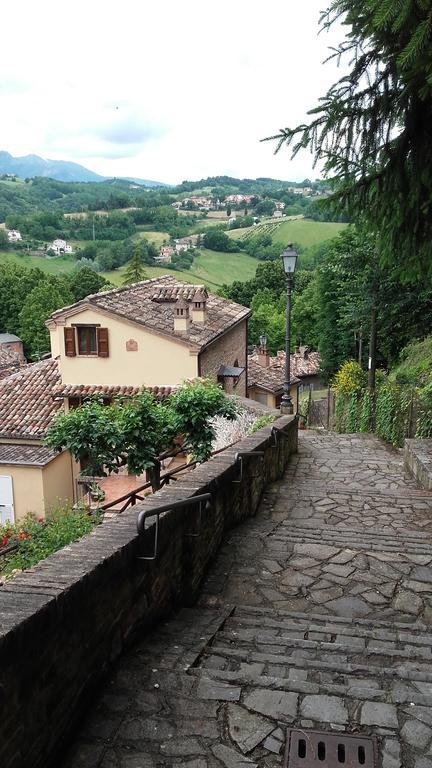Готель Borgo Delle Fate Amandola Екстер'єр фото